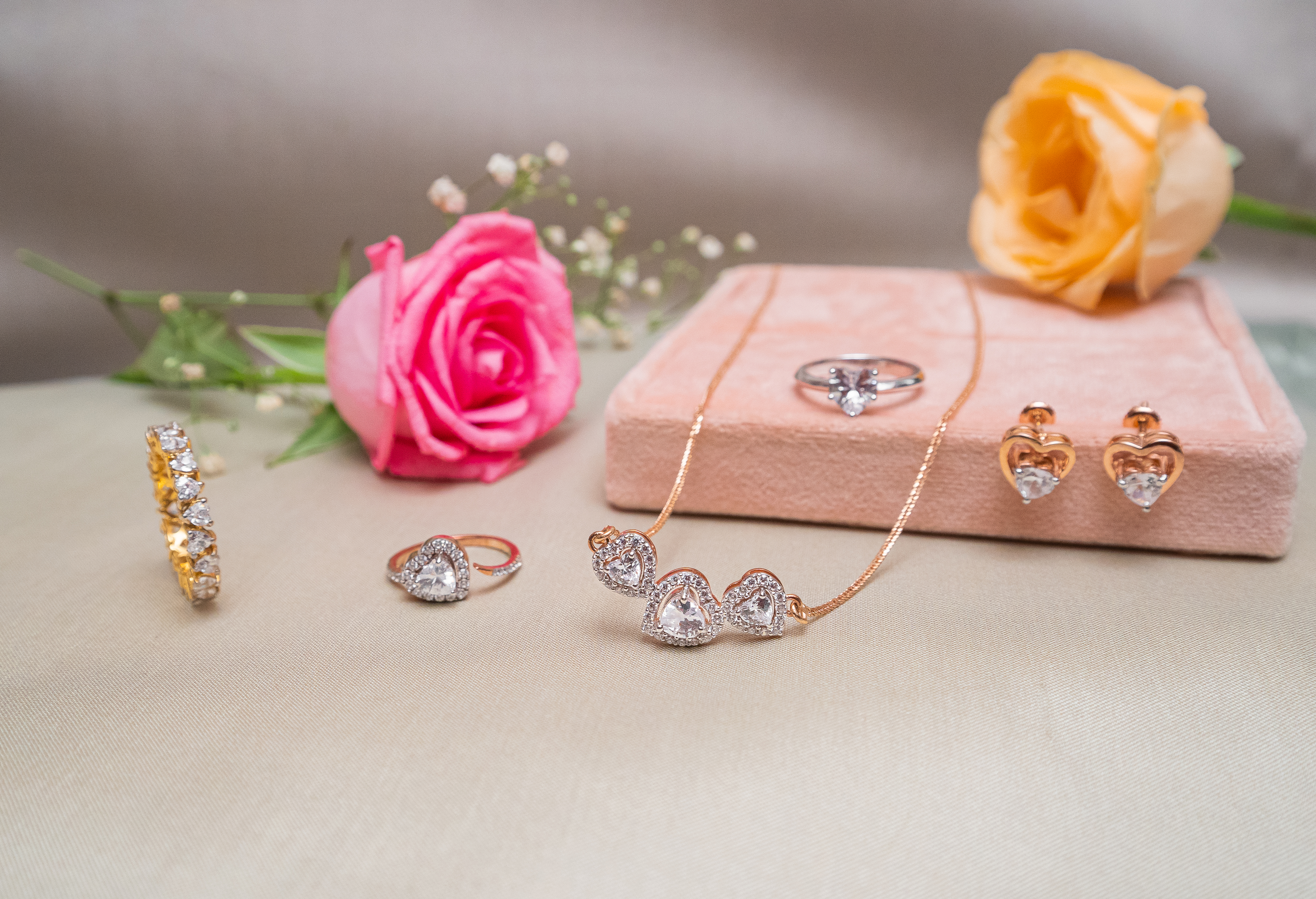 "Valentine’s Special Gift Diamond Jewellery Collection" 